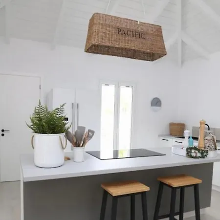 Poppy's Place Luxury Grizata