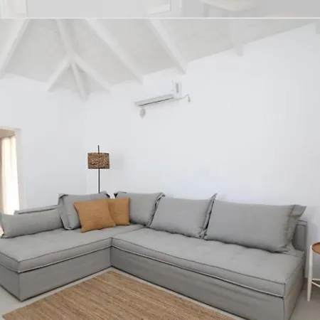 Poppy's Place Luxury Grizata