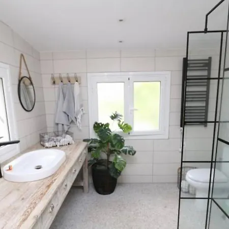 Poppy's Place Luxury Villa Grizata