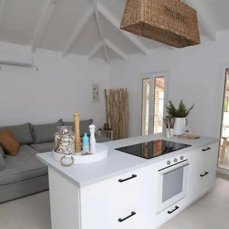 Villa Poppy's Place Luxury Grizata